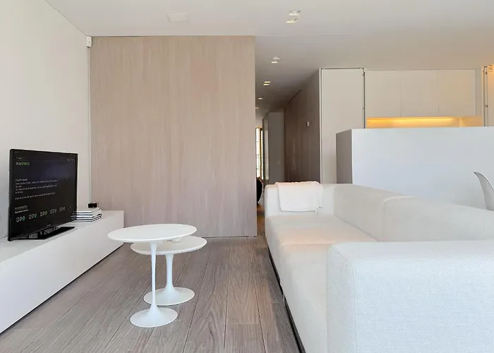 23 - Luxury 3 Bedroom For Rent Kustlaan Le Zoute