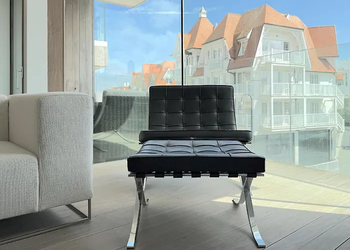 דירה 23 - Luxury 3 Bedroom For Rent Kustlaan Le Zoute קנוקה-הייסט